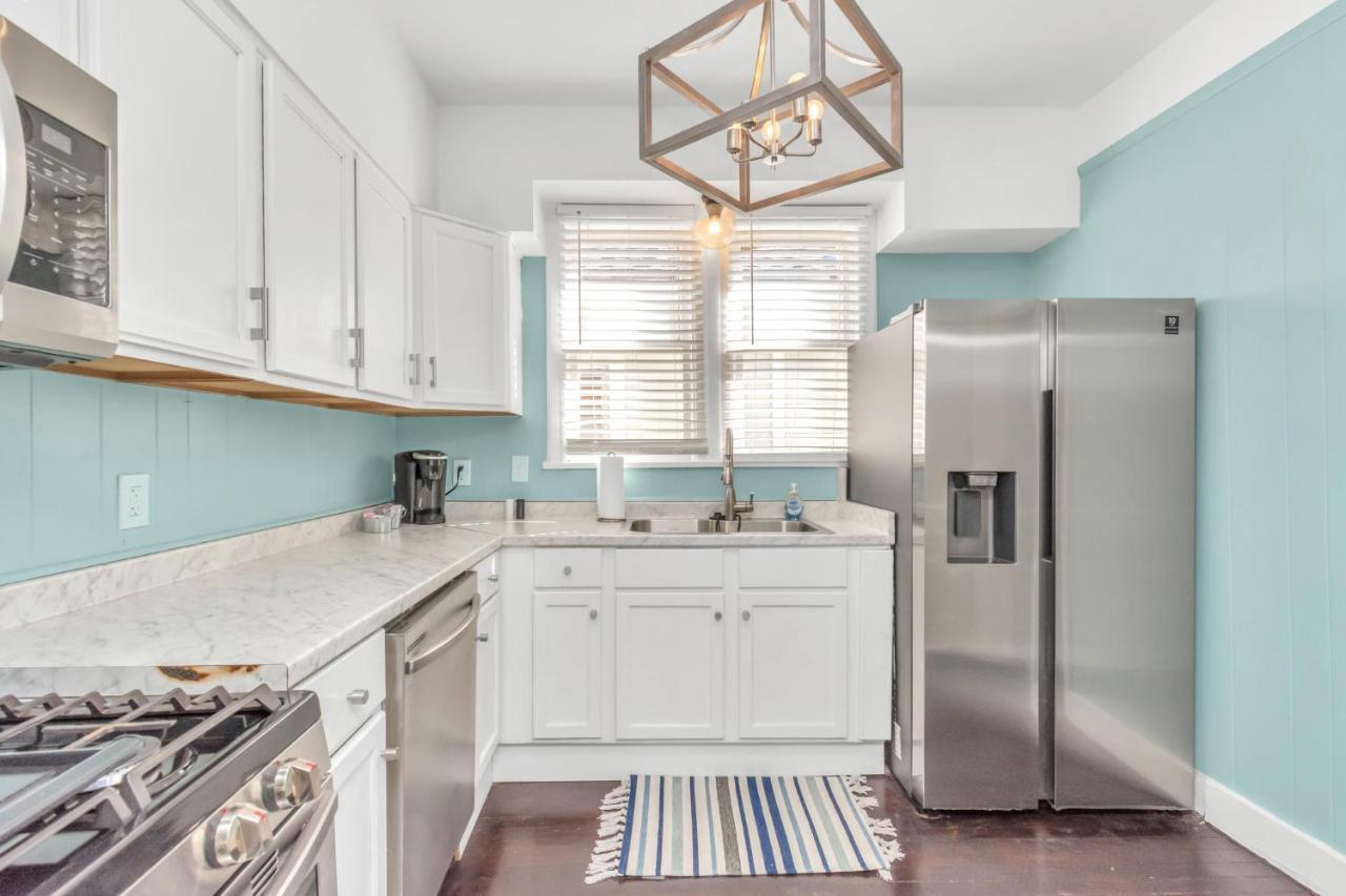 2 Kitchens,2 Living Rooms,4 Bedrooms-Close To All! Galveston Ngoại thất bức ảnh