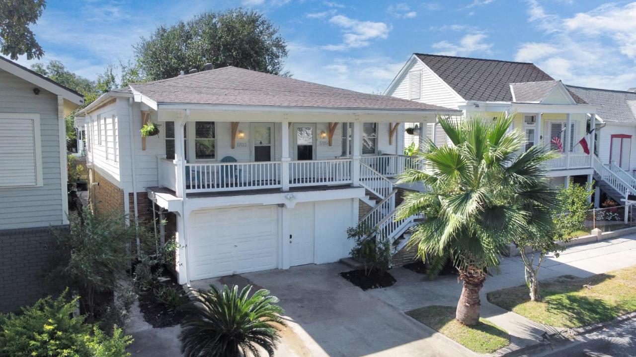 2 Kitchens,2 Living Rooms,4 Bedrooms-Close To All! Galveston Ngoại thất bức ảnh