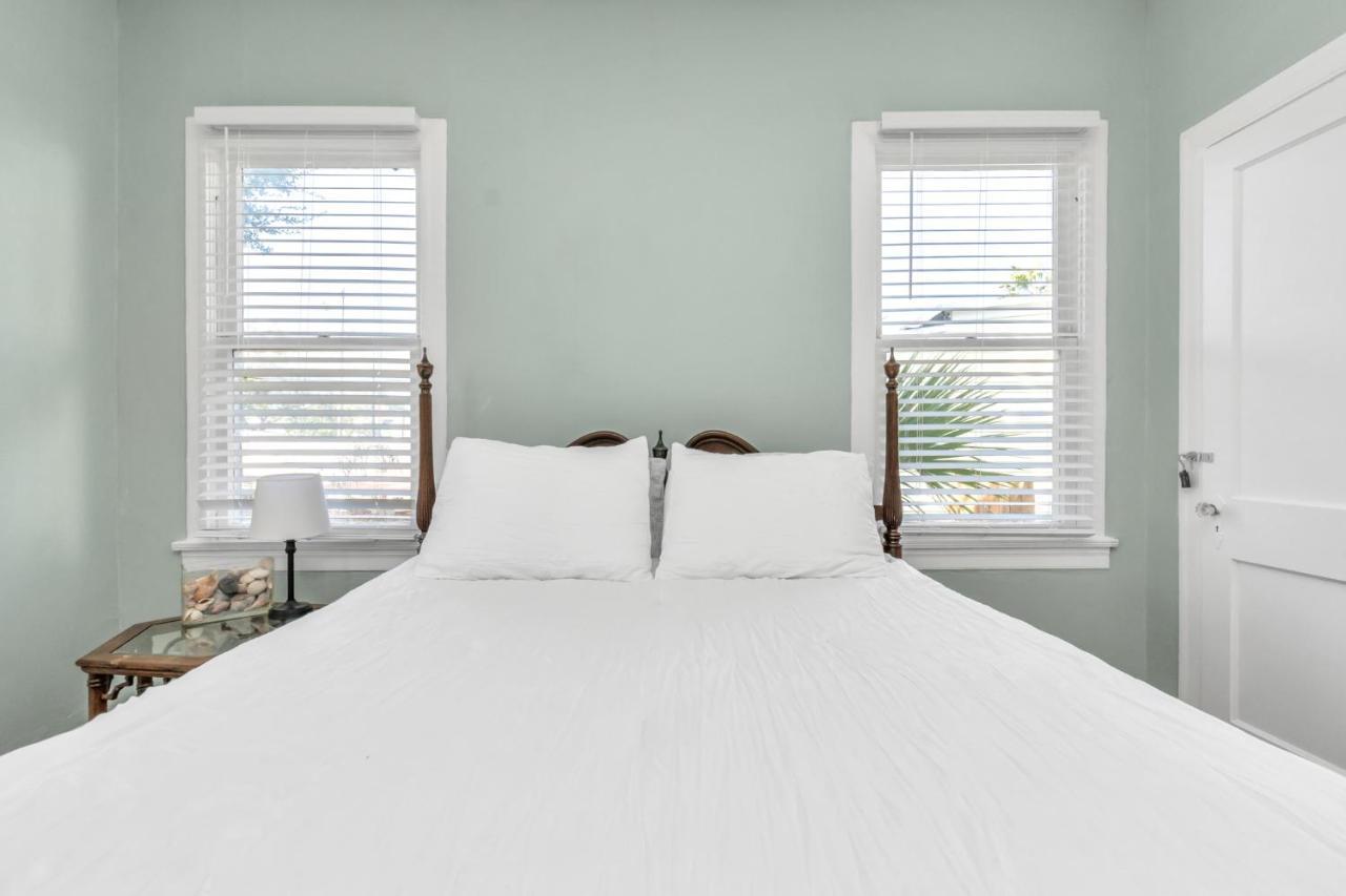 2 Kitchens,2 Living Rooms,4 Bedrooms-Close To All! Galveston Ngoại thất bức ảnh