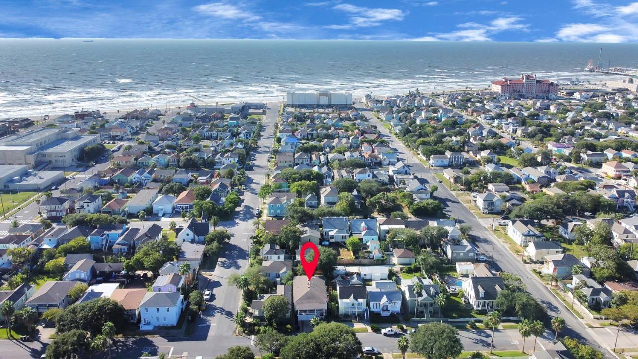 2 Kitchens,2 Living Rooms,4 Bedrooms-Close To All! Galveston Ngoại thất bức ảnh