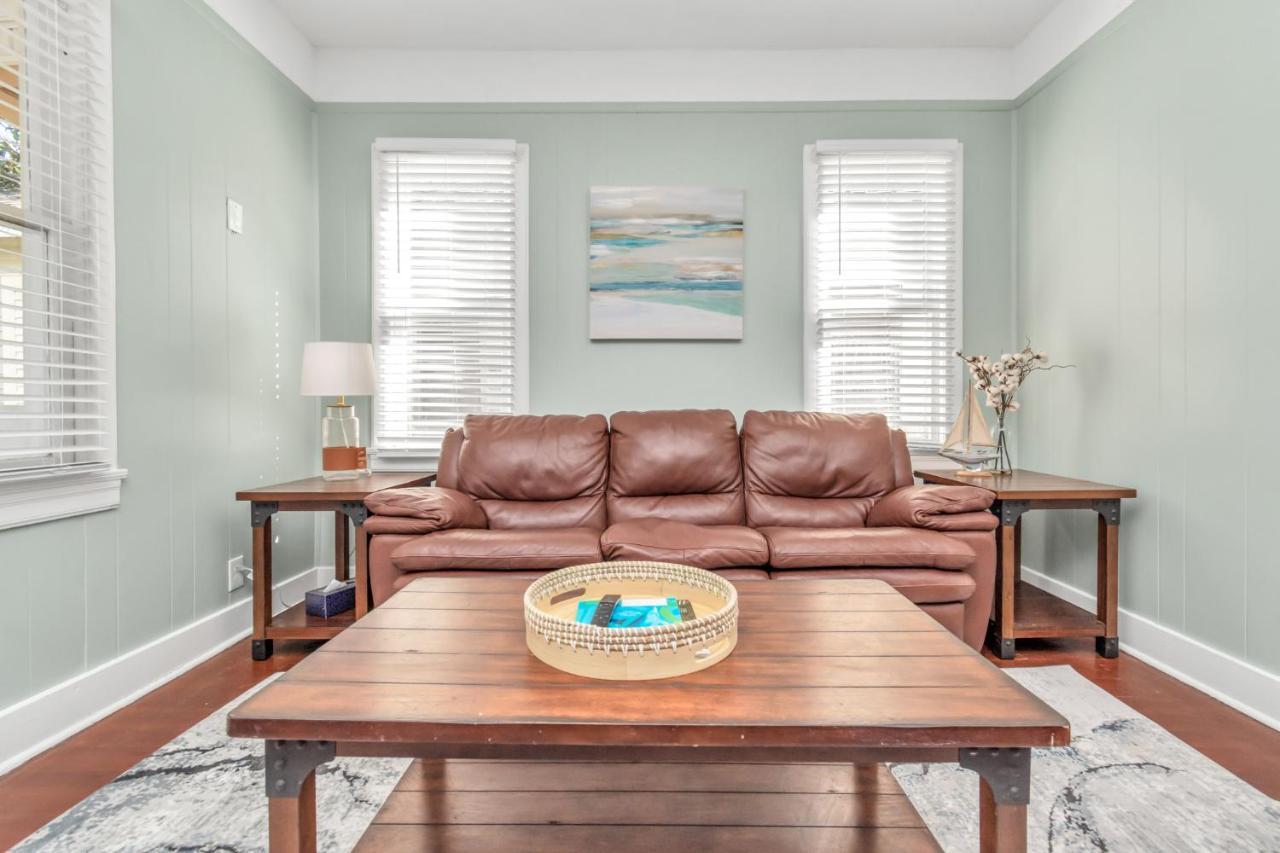 2 Kitchens,2 Living Rooms,4 Bedrooms-Close To All! Galveston Ngoại thất bức ảnh