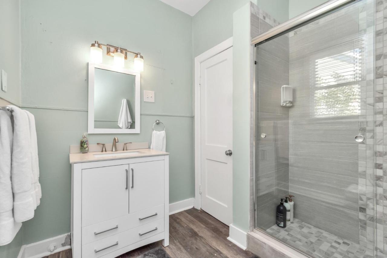 2 Kitchens,2 Living Rooms,4 Bedrooms-Close To All! Galveston Ngoại thất bức ảnh