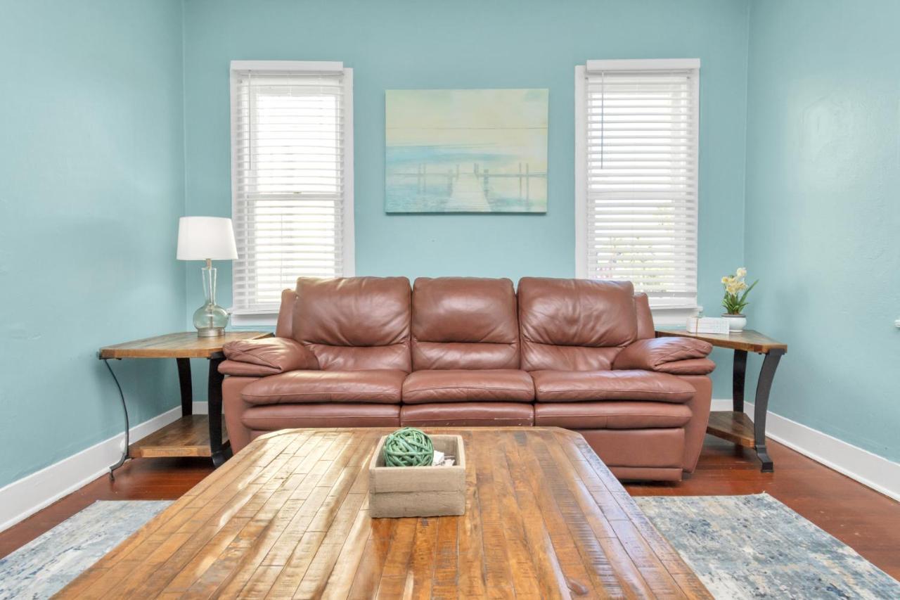 2 Kitchens,2 Living Rooms,4 Bedrooms-Close To All! Galveston Ngoại thất bức ảnh