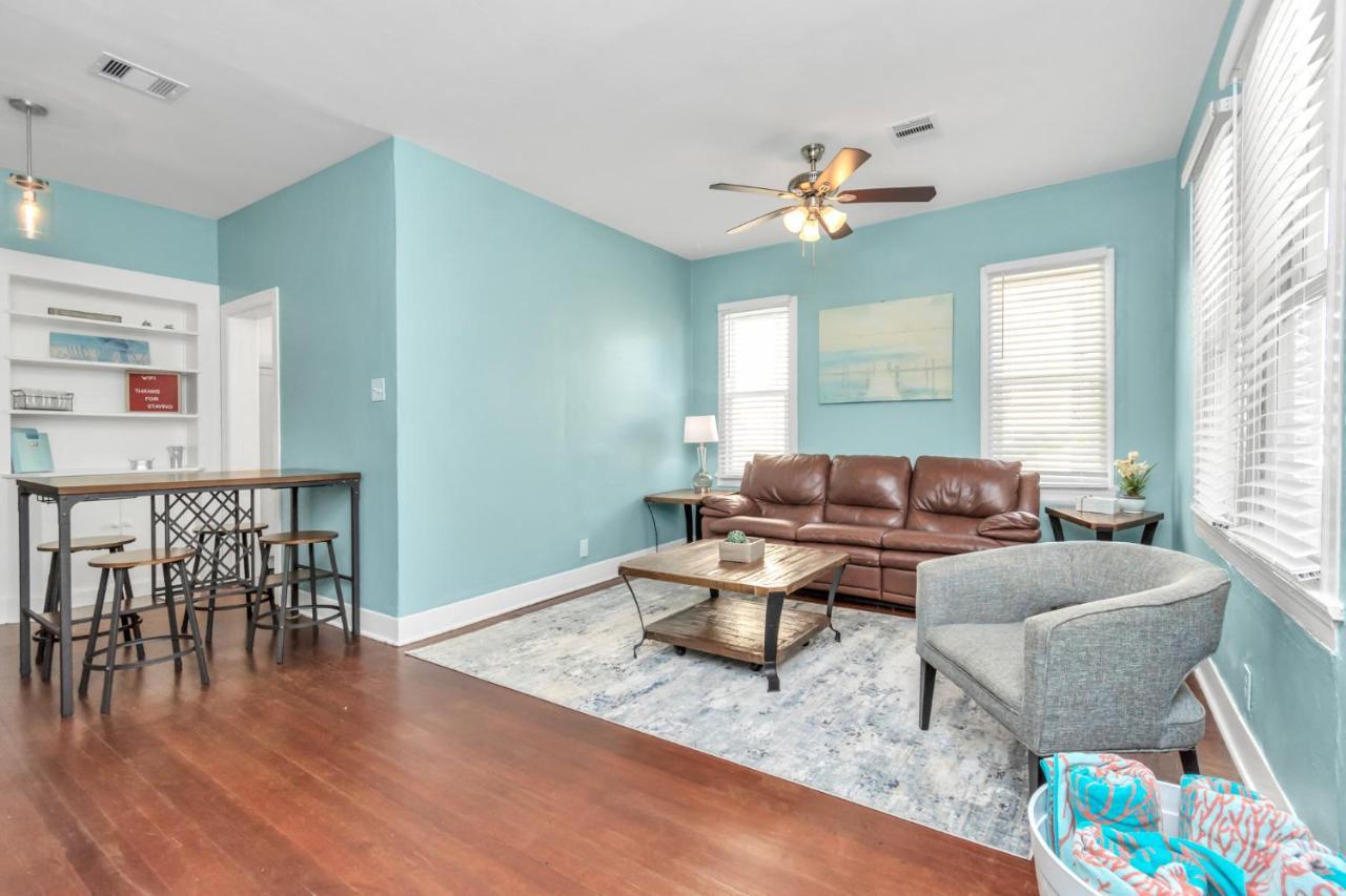2 Kitchens,2 Living Rooms,4 Bedrooms-Close To All! Galveston Ngoại thất bức ảnh